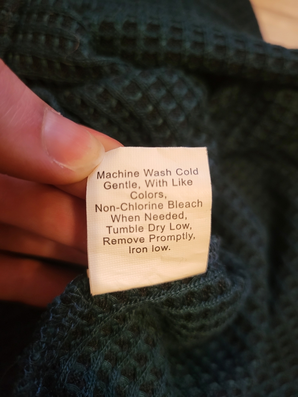 Cozy Waffle-Knit Hooded Sweater - Emerald Green - Picture 5 of 5